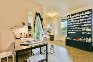  Immeuble � vendre 308 m�