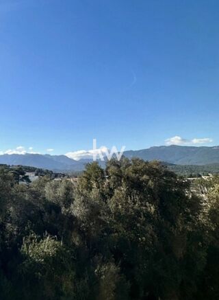  Appartement  vendre 5 pices 95 m Porto vecchio