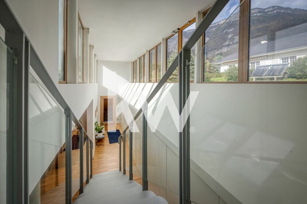  vendre  Villa Saint-Ismier (38330)
