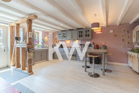   Maison familiale avec le charme de l'ancien, au calme et proch Maison - 6 pice(s) - 205 m