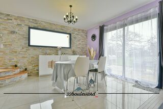  Maison  vendre 8 pices 170 m