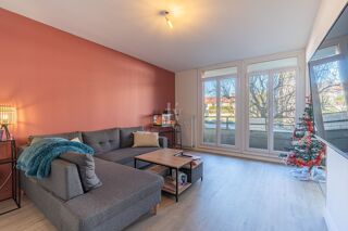  Appartement � vendre 5 pi�ces 79 m�