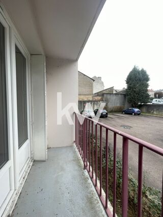  Appartement � vendre 5 pi�ces 82 m�