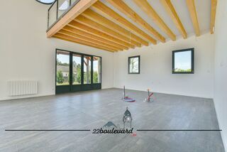  Maison � vendre 10 pi�ces 319 m�