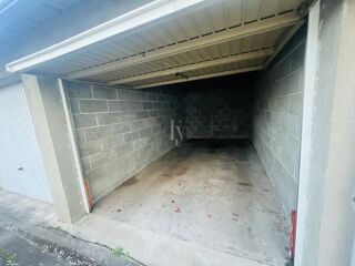  Parking / Garage � vendre 