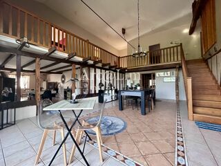  Maison � vendre 8 pi�ces 315 m�