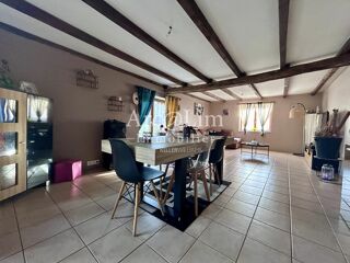  Maison � vendre 8 pi�ces 315 m�