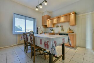  Maison � vendre 8 pi�ces 196 m�