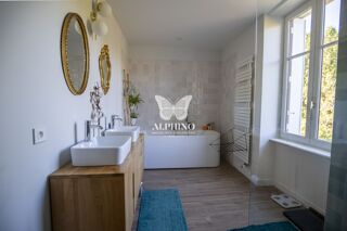  Maison � vendre 8 pi�ces 200 m�