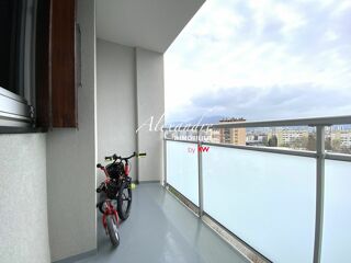  Appartement  vendre 4 pices 66 m