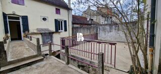  Immeuble  vendre 210 m
