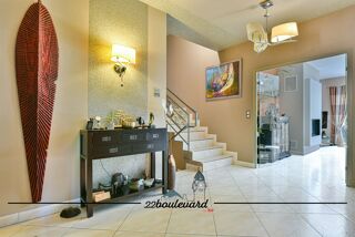  Maison � vendre 8 pi�ces 250 m�