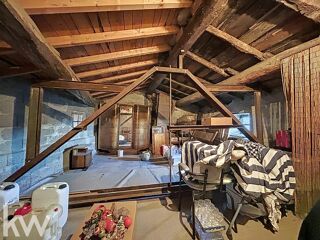  Maison  vendre 7 pices 527 m