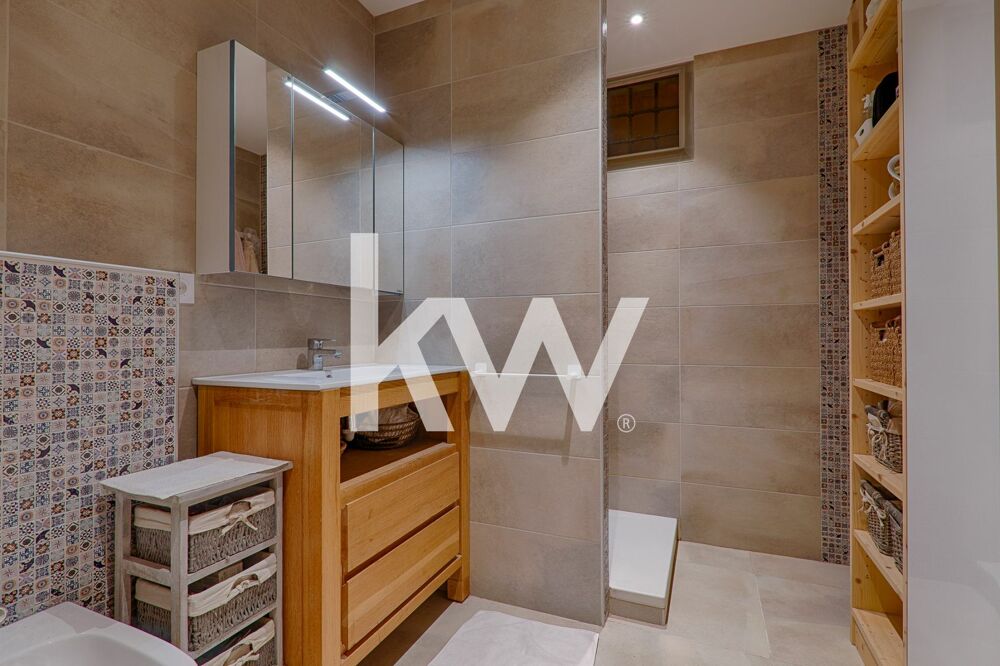  vendre  Maison Mours-Saint-Eusbe (26540)