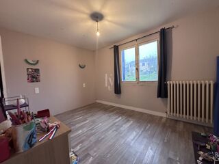  Maison  vendre 5 pices 107 m