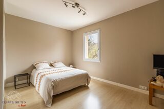  Maison  vendre 8 pices 220 m