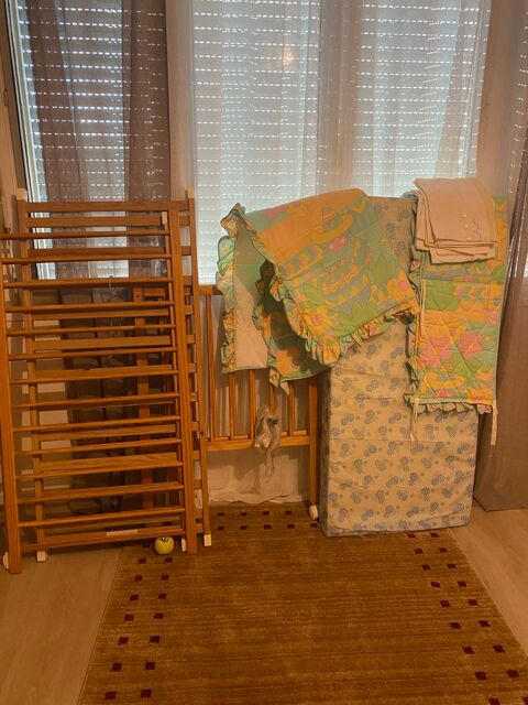 Lit b�b� 25 Pau (64)