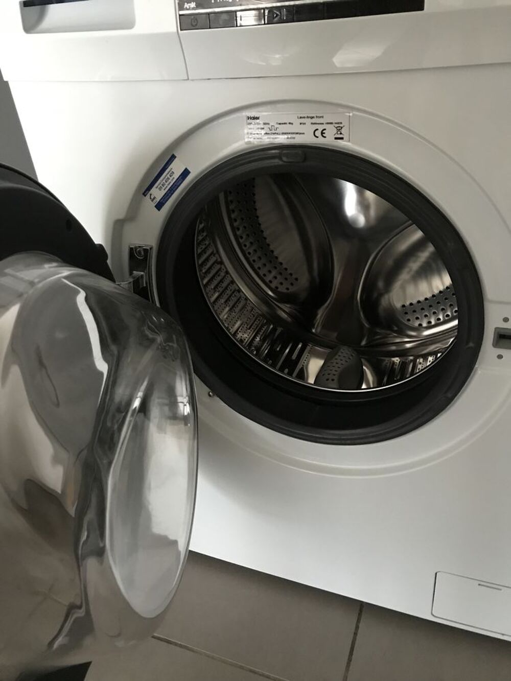Lave-linge hublot HAIER Electroménager
