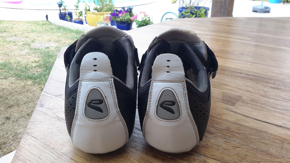 Chaussures &Eacute;koi 
Chaussures