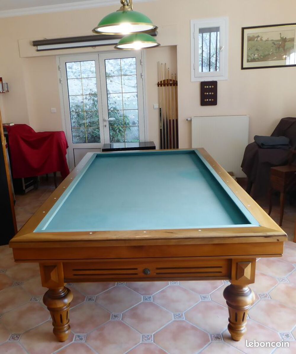 r&eacute;serv&eacute;, Billard fran&ccedil;ais Aristos 260 Louis XVI B&eacute;nard France Meubles