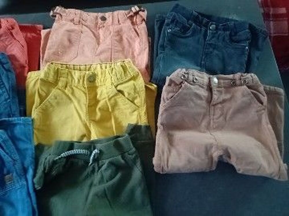 Lots v&ecirc;tements gar&ccedil;on 2 ans Mobilier enfants