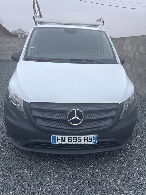 Mercedes Vito VITO FOURGON 114 CDI COMPACT RWD 2019 occasion Saint-Pour&ccedil;ain-sur-Sioule 03500