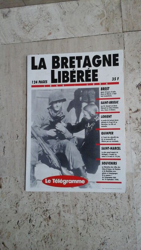 Livre Le Tlgramme la Bretagne Libre 4 Angers (49)