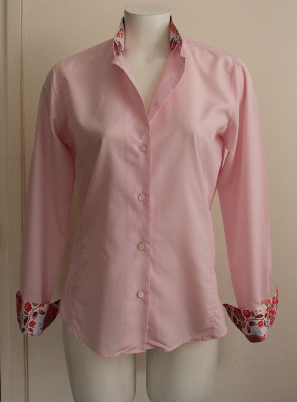 Chemise rose INES DE LA FRESSANGE 
T.3 Vtements