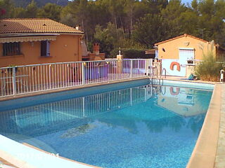 Location Autre STUDIO MEUBLE TOULON PINEDE CALME PARKING PRIVE Toulon