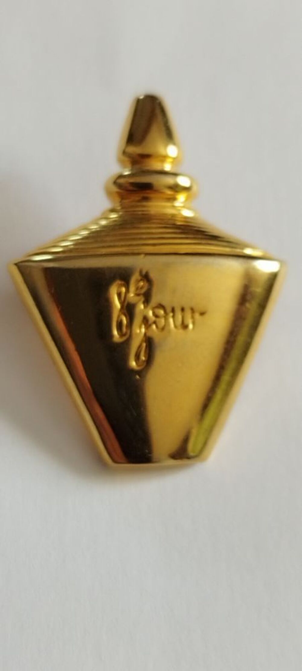 Broche Yves Rocher Bijoux et montres