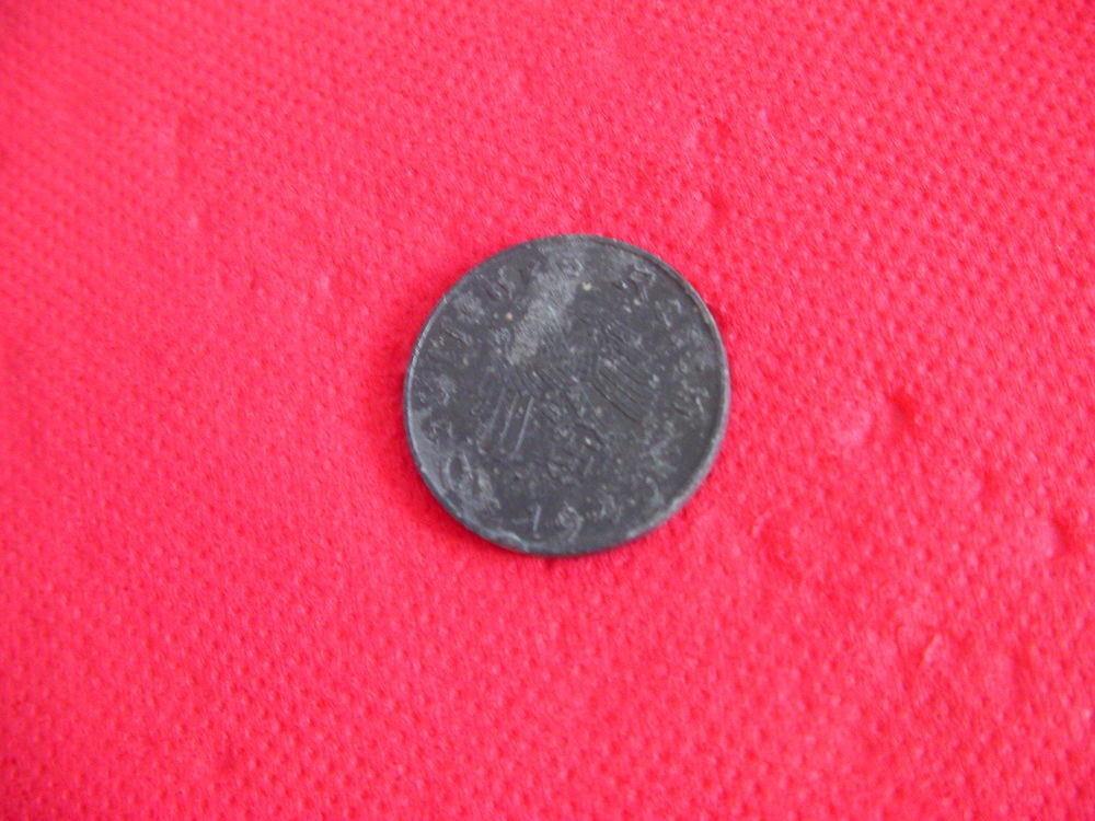 Pi&egrave;ce allemande 10 Reichspfennine - 1943 