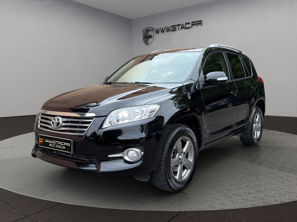 RAV 4 RAV4 RC 150 D-4D 2WD Lounge 2013 occasion 93390 Clichy-sous-Bois