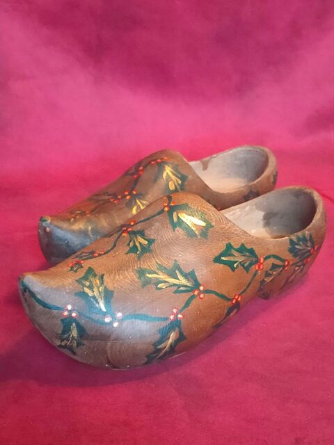 Sabots de No�l d�cor de houx en bois pointure 43-44 12 Avermes (03)