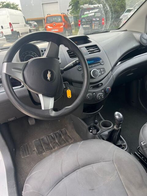 Chevrolet spark 