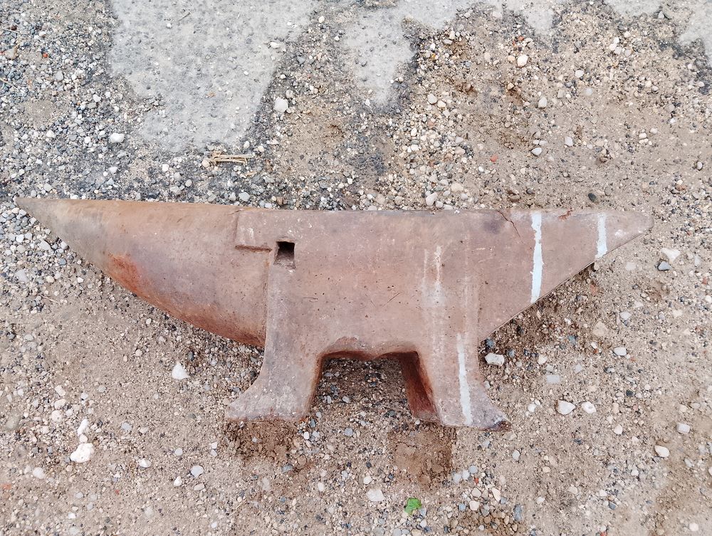 CLAUDINON enclume marechal 126 kg Bricolage