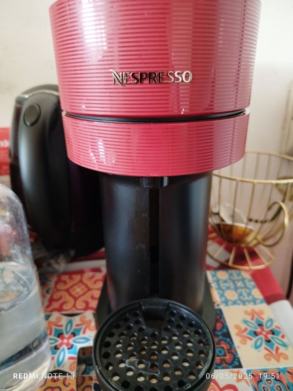 Machine &agrave; caf&eacute; Nespresso Vertuo Cuisine