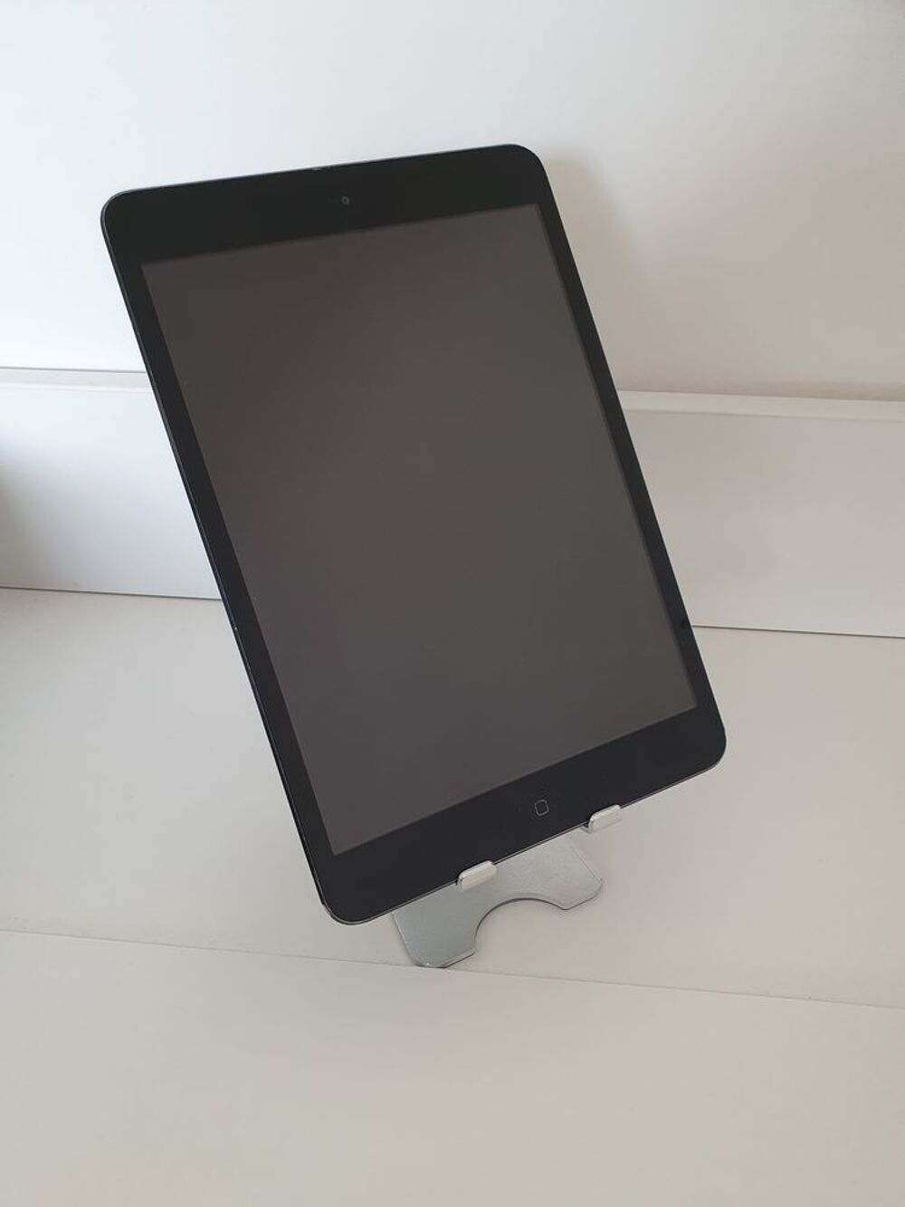 Ipad mini 16go Téléphones et tablettes