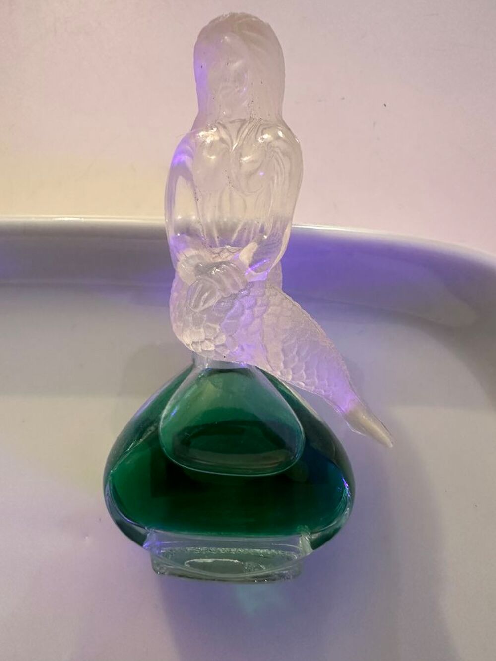 Lot de 100 miniatures de parfum de grandes marques 