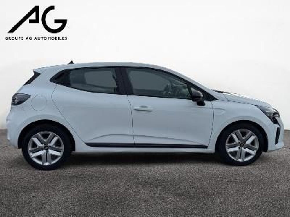 Clio IV CLIO SOCIETE TCE 100 GPL EVOLUTION REVERSIBLE 2024 occasion 08000 Charleville-M&eacute;zi&egrave;res