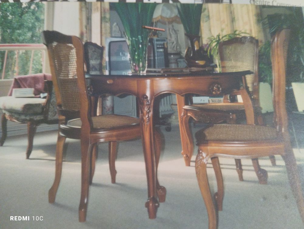 ensemble table et chaise de salle &agrave; manger Meubles