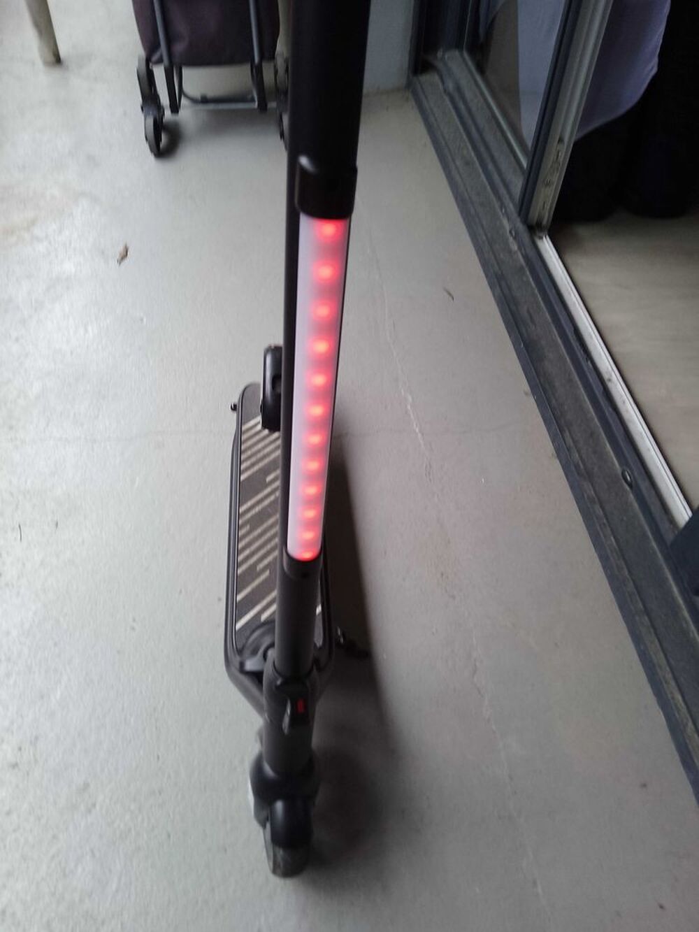 Trotinette &eacute;lectrique enfant Sports