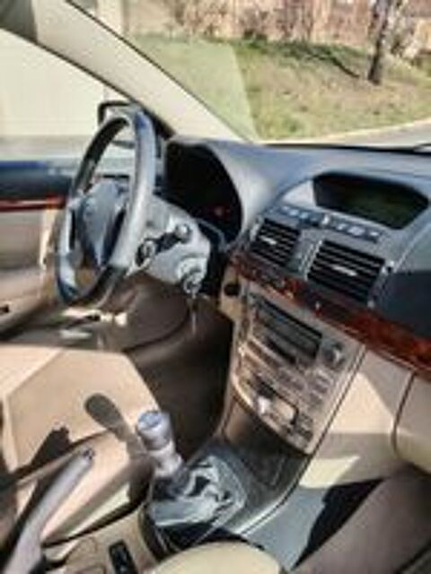 Avensis MC 177 D-4D Clean Power 2008 occasion 07100 Annonay