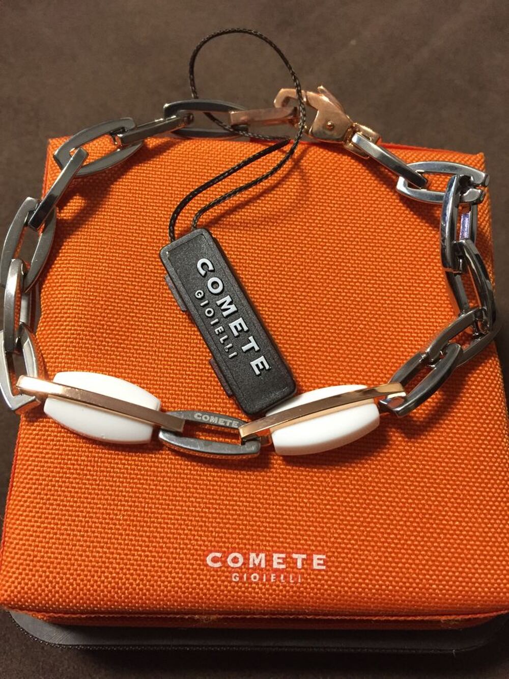 bracelet marque com&egrave;te UBR 268 Bijoux et montres