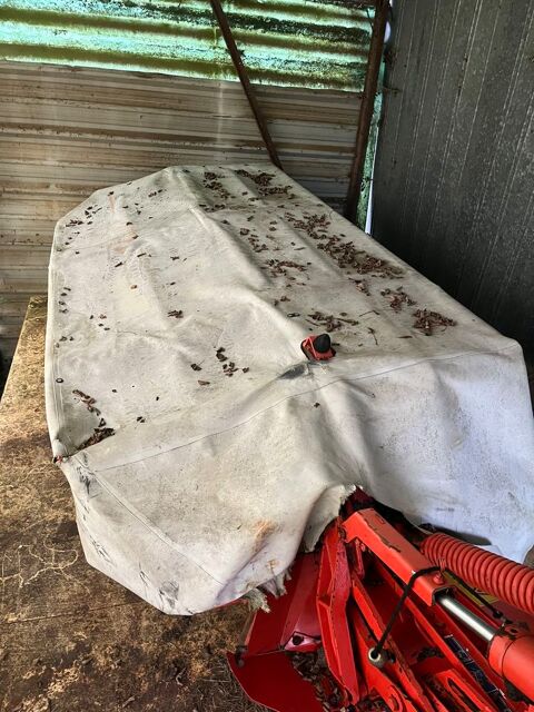 Mat&eacute;riel Agricole / Viticole Mat&eacute;riel Agricole / Viticole 2000 occasion Le Creusot 71200