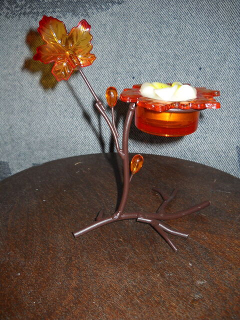 Bougeoir. 2 Asni�res-sur-Seine (92)