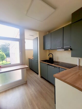  Appartement  vendre 4 pices 68 m