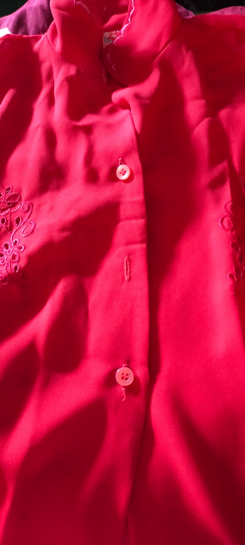 chemisier fille uni rouge de la " boutique &agrave; l'ile maurice Vêtements