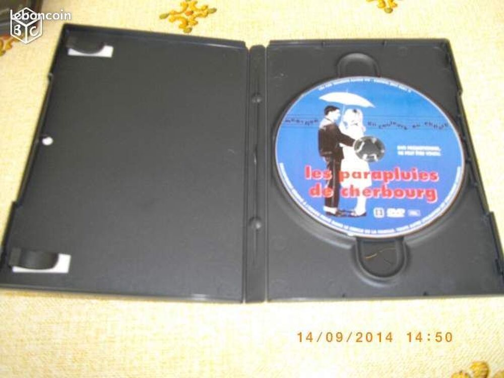 Dvd : "LES PARAPLUIES DE CHERBOURG" DVD et blu-ray
