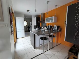  Propriété/château à vendre 7 pièces 175 m²