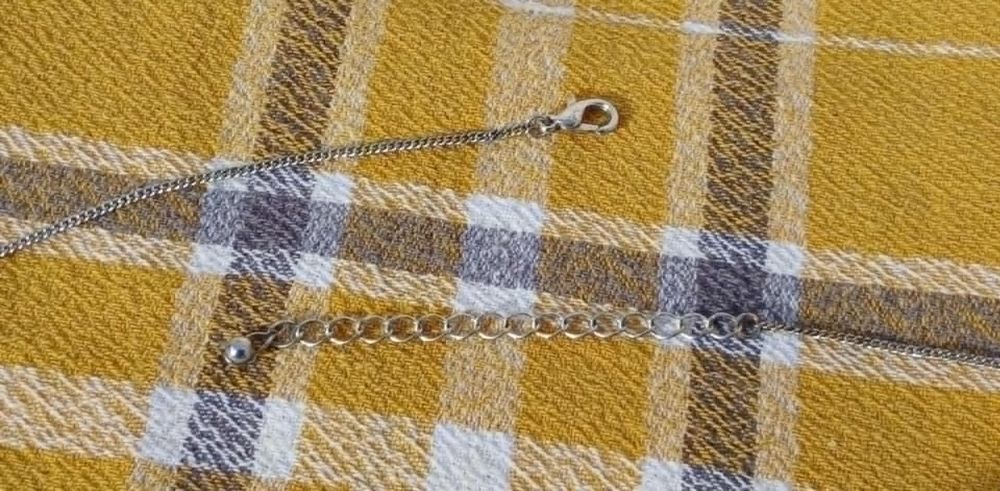 Collier Sautoir Fantaisie avec Grand Pendentif Haut 10,5 cm Bijoux et montres